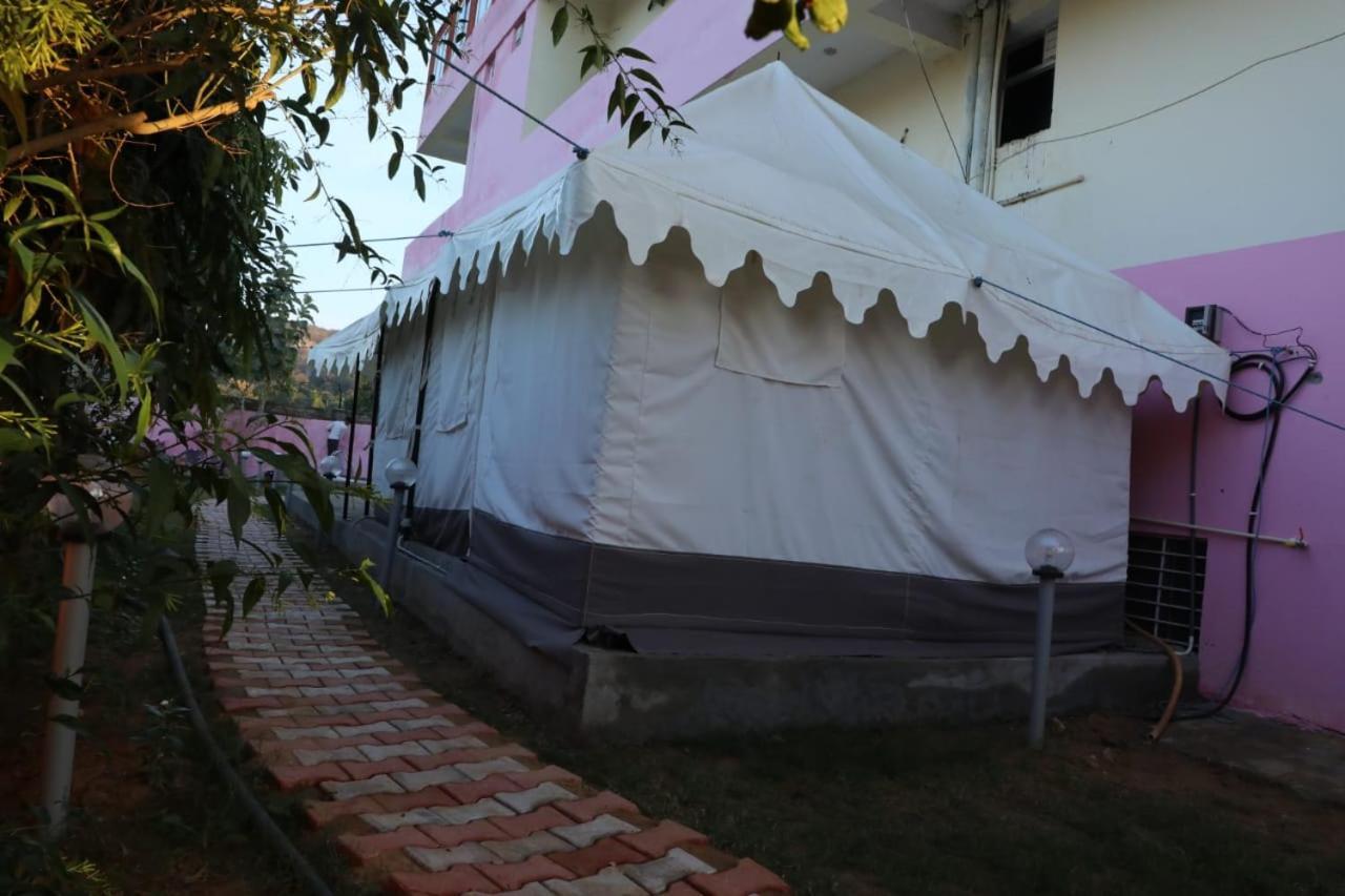 The Forest View Resort Khilchīpur Dış mekan fotoğraf